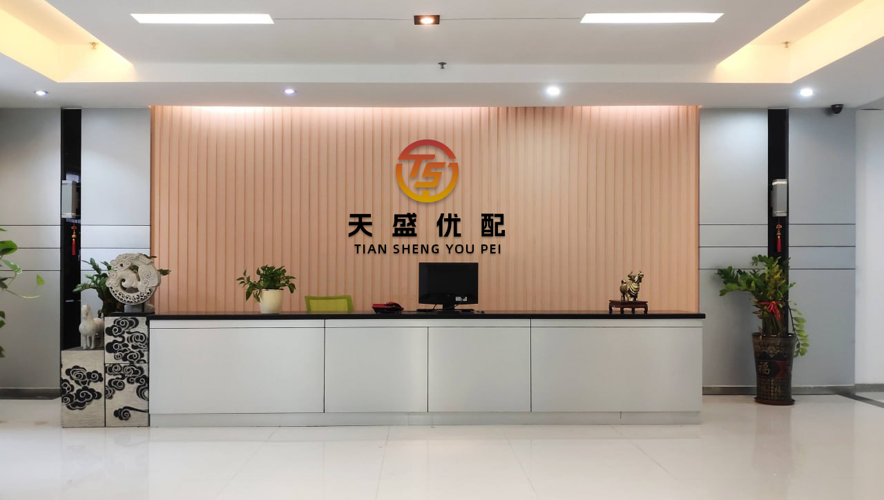 天创优配 15岁女孩乳房不对称、时常觉得痒痒的，一查长了10cm的肿瘤...